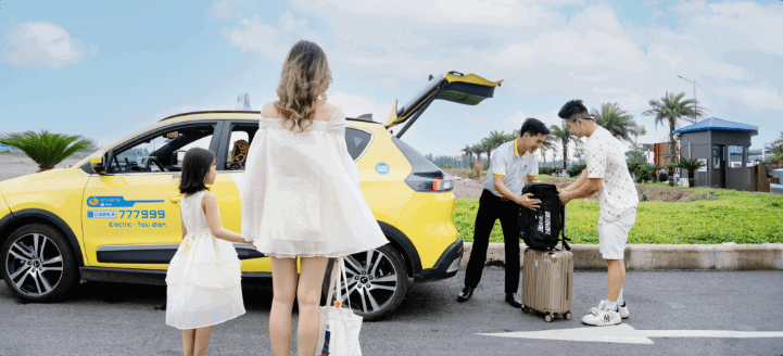 Vận tải hành khách bằng xe taxi