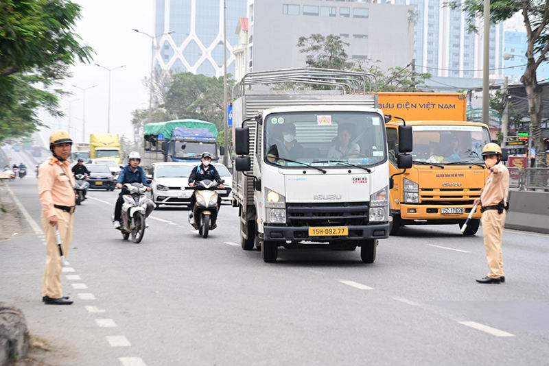 TỔNG KIỂM SOÁT, XỬ LÝ PHƯƠNG TIỆN KINH DOANH VẬN TẢI TRÊN CẢ ĐƯỜNG BỘ VÀ ĐƯỜNG THỦY