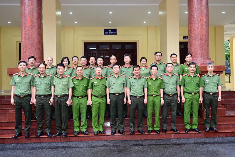 CÔNG AN HẢI PHÒNG CÔNG BỐ SỐ ĐIỆN THOẠI TIẾP NHẬN CÁC PHẢN ÁNH CỦA NGƯỜI DÂN