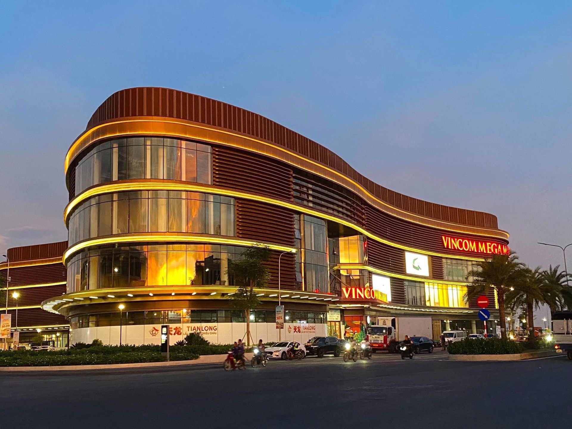 VINCOM MEGA MALL ROYAL ISLAND CHÍNH THỨC KHAI TRƯƠNG – BIỂU TƯỢNG MỚI CỦA HẢI PHÒNG